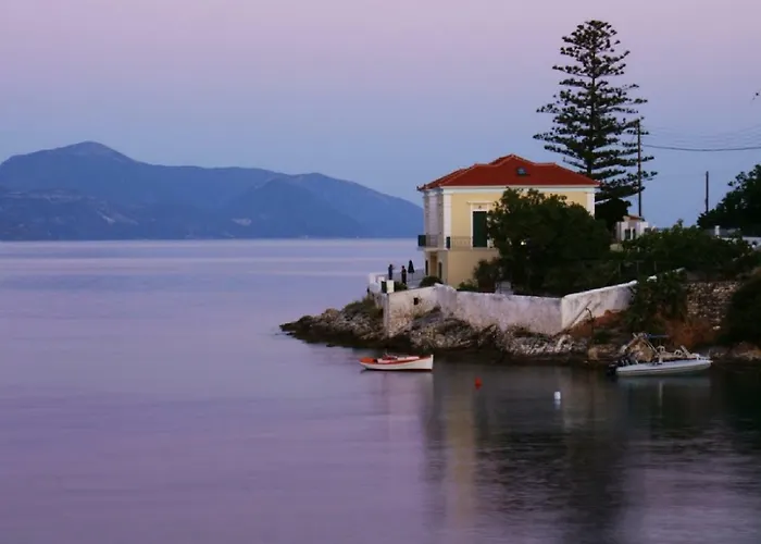 Fey'S House Waterfront - Φισκάρδο